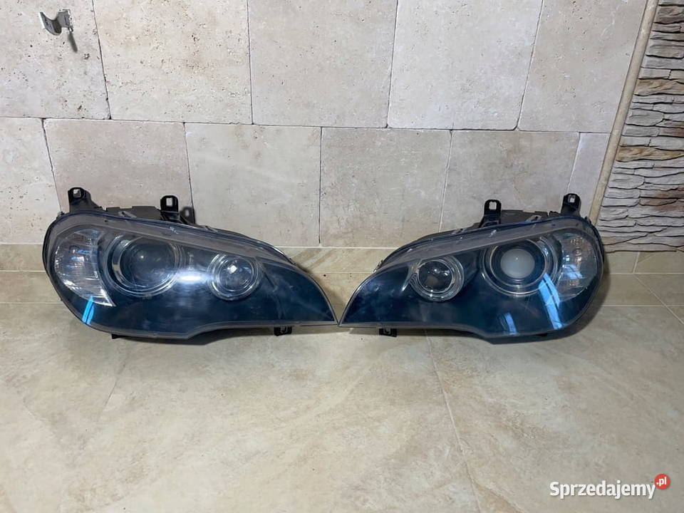 BMW X5 E70 LAMPA PRZOD LEWA BIXENON EU 7161587 Lampy przednie Barwałd Dolny