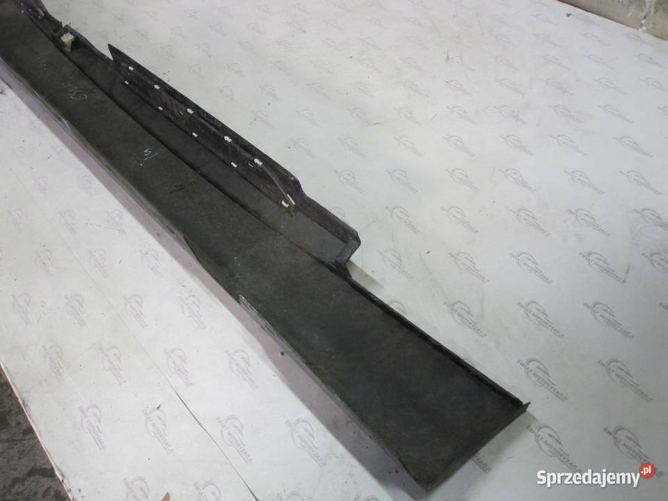 BMW E81 E87 06r listwa progowa lewa 871007368 osobowe sprzedam