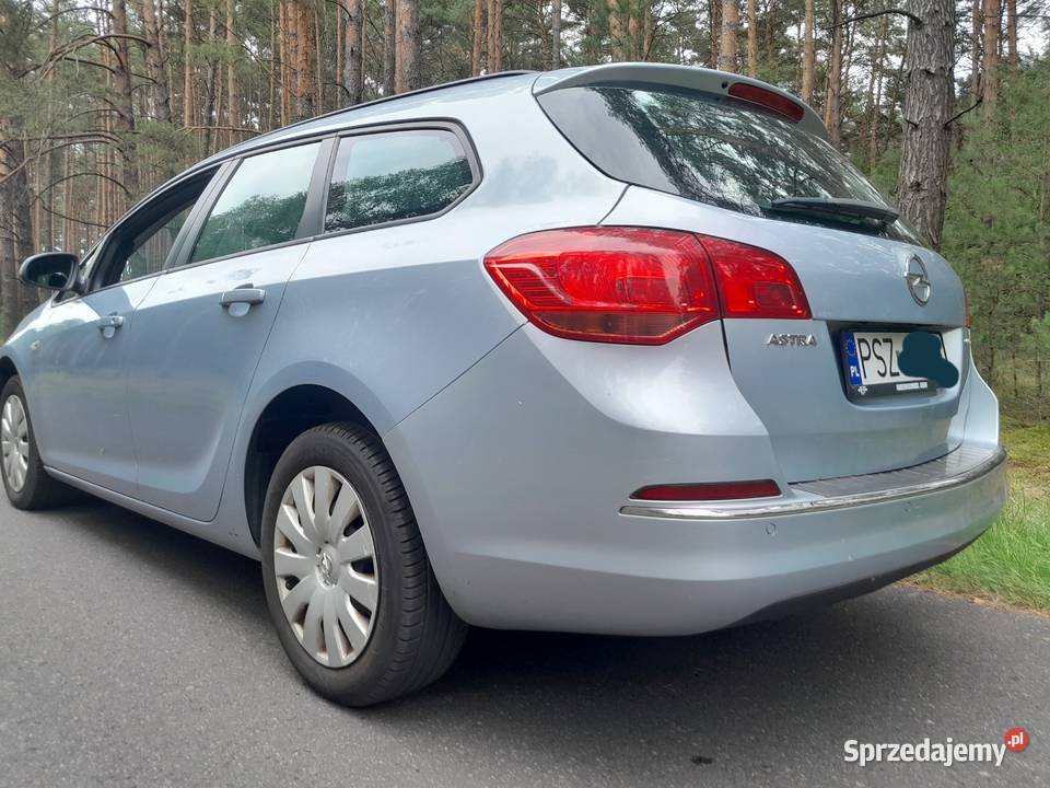 Opel Astra J 16d 136 2014r Zarejestrowany 141 Szamotuły