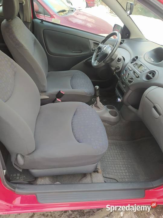 Toyota Yaris 10 benzyna Warszawa