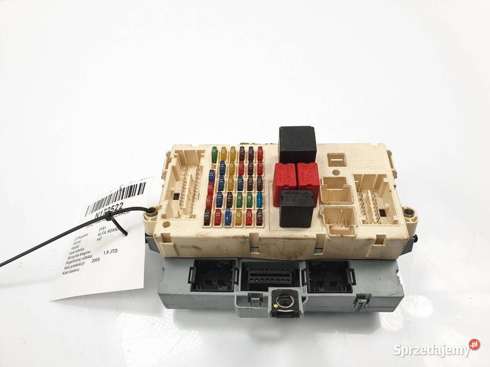 SKRZYNKA BEZPIECZNIKÓW ALFA ROMEO 147 60698109