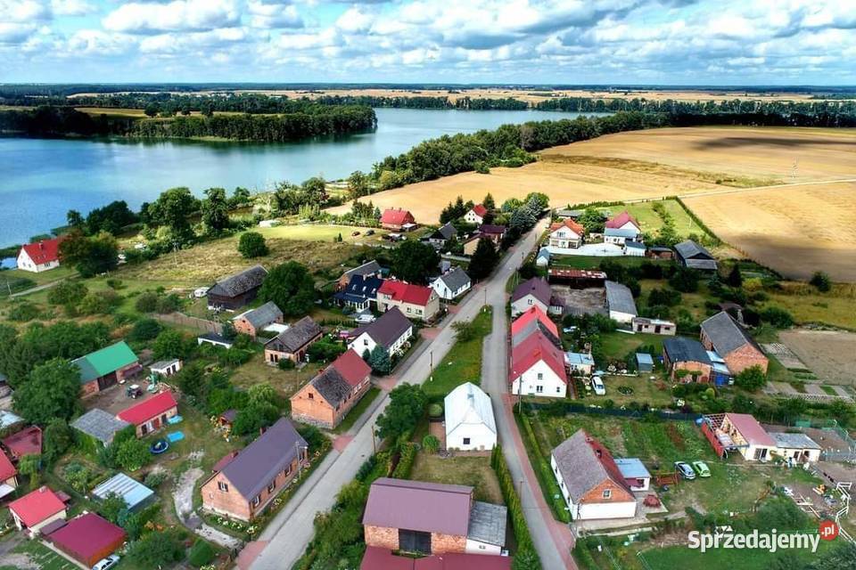 Dom z ogrodem na sprzedaz