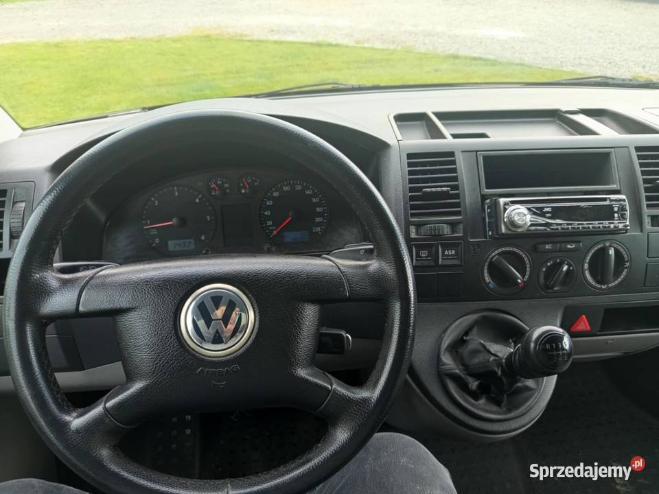 Volkswagen T5 2004 Wierzbica