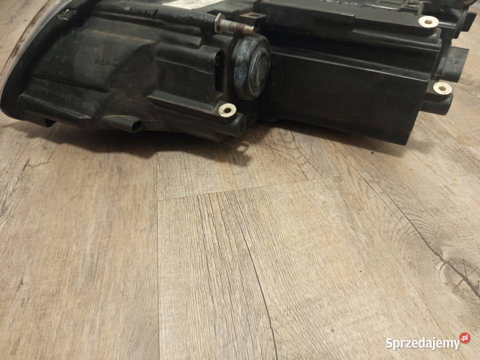 Reflektor prawy octavia 2 Lift 0813 Rzeszów