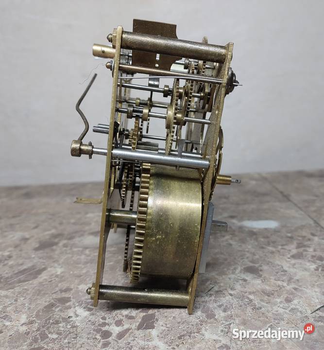 M149 Mechanizm starego zegara ściennego Mauthe pomorskie