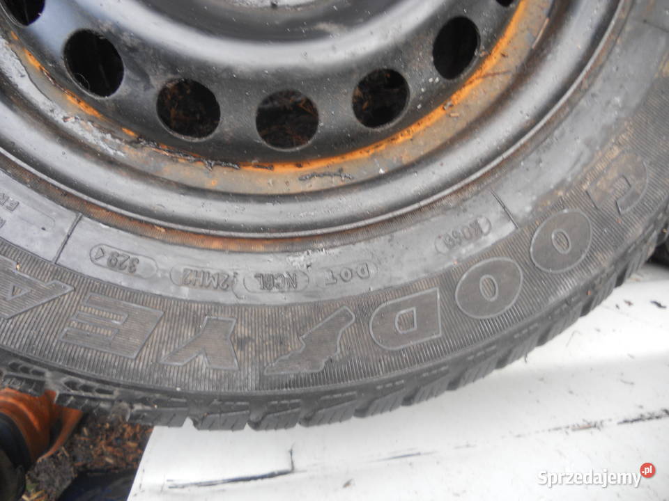 1856514 Kola zimowe 4 sztuki kola Zimowe Zima Dębica