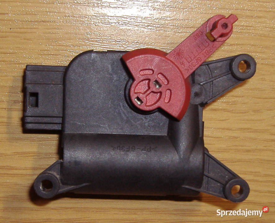 AUDI A4 B6 B7 SILNICZEK NAGREZWNICY 8E1820511 Katowice