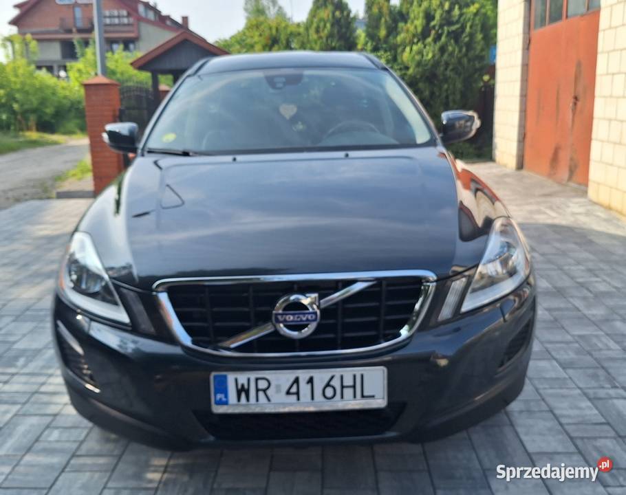 Volvo XC 60 20 5R 163 Serwis Nawi Grzane Fotele Rok produkcji 2013 Radom sprzedam