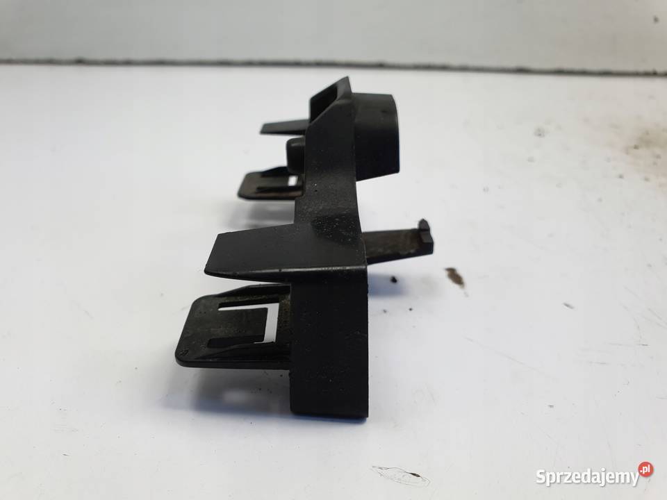 Volvo V90 II ŚRODKOWY WSPORNIK ZDERZAKA Przód Chełm