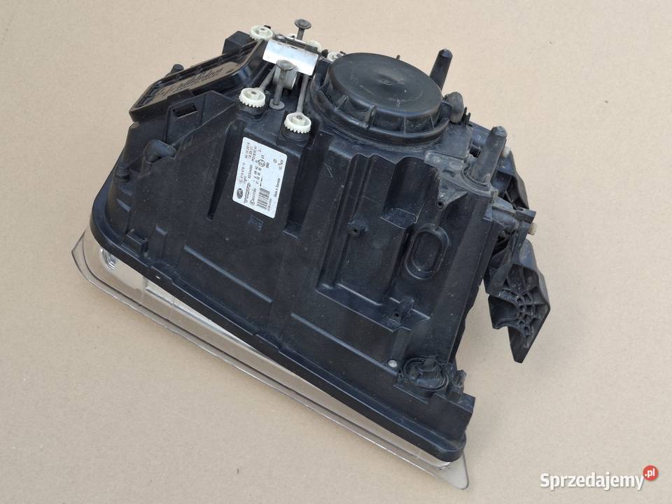 VOLVO FH13 FM REFLEKTOR PRAWY H7 LAMPA PRAWA ciężarowe