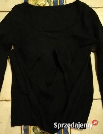 Czarny wełniany swtery w serek z guzikami Faliza Swetry i golfy Swetry i golfy Kraków