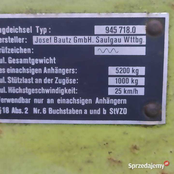 Przyczepa samozbierająca