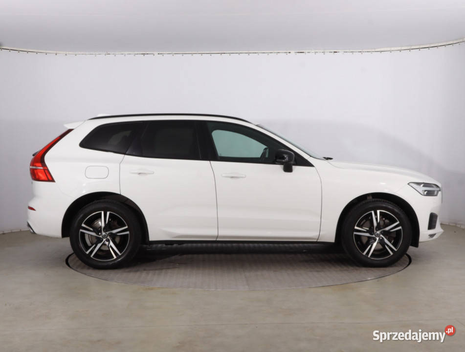 Volvo XC60 B5 AWD mazowieckie