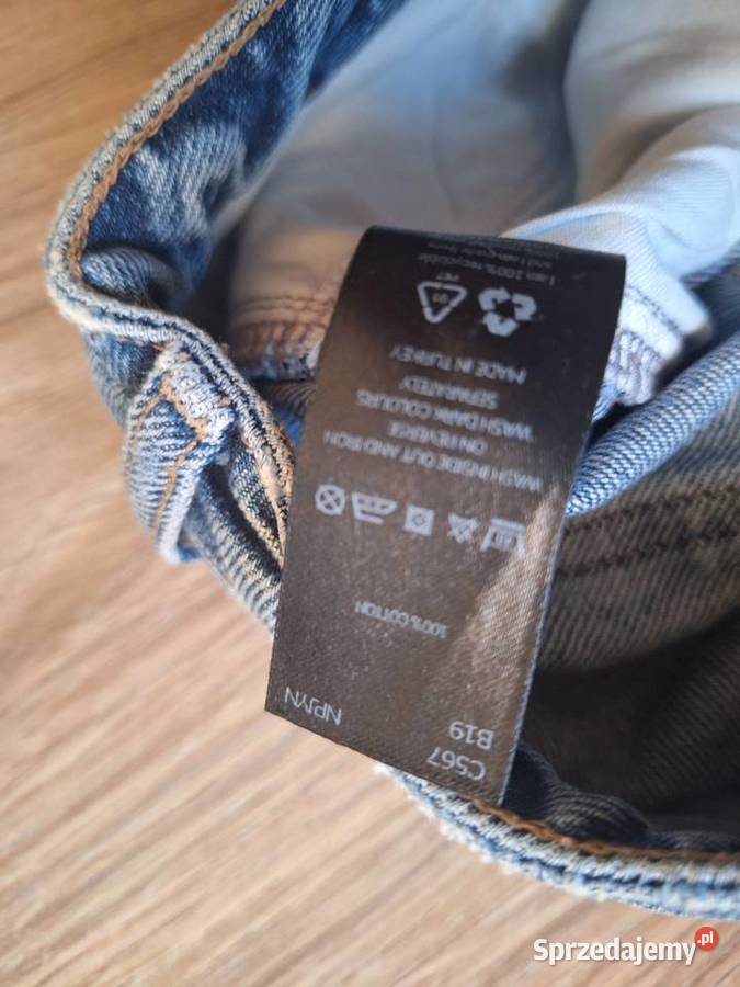 Jeansy proste boyfriend z dziurami I Bez wzoru Kraków