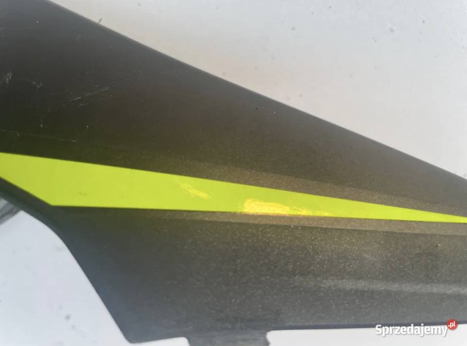 Osłona obudowa prawy tył Kawasaki Z125 2022R Ostrzeszów