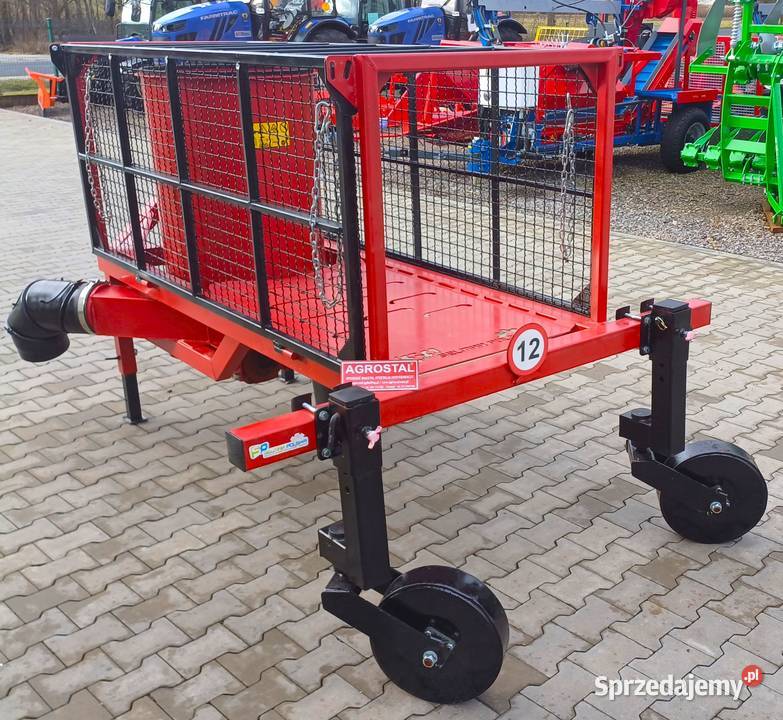 Ścielarka słomy do truskawek SELMAR AGROSTAL Wola Różaniecka