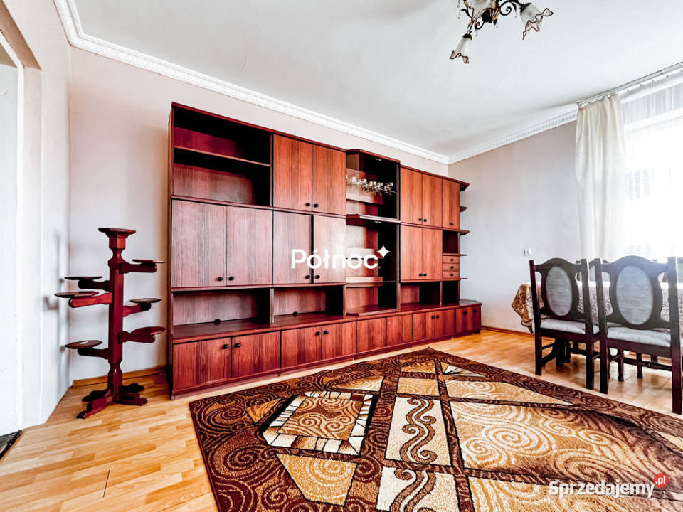 Dom idealny rodziny KomarówOsada asfalt Komarów-Osada