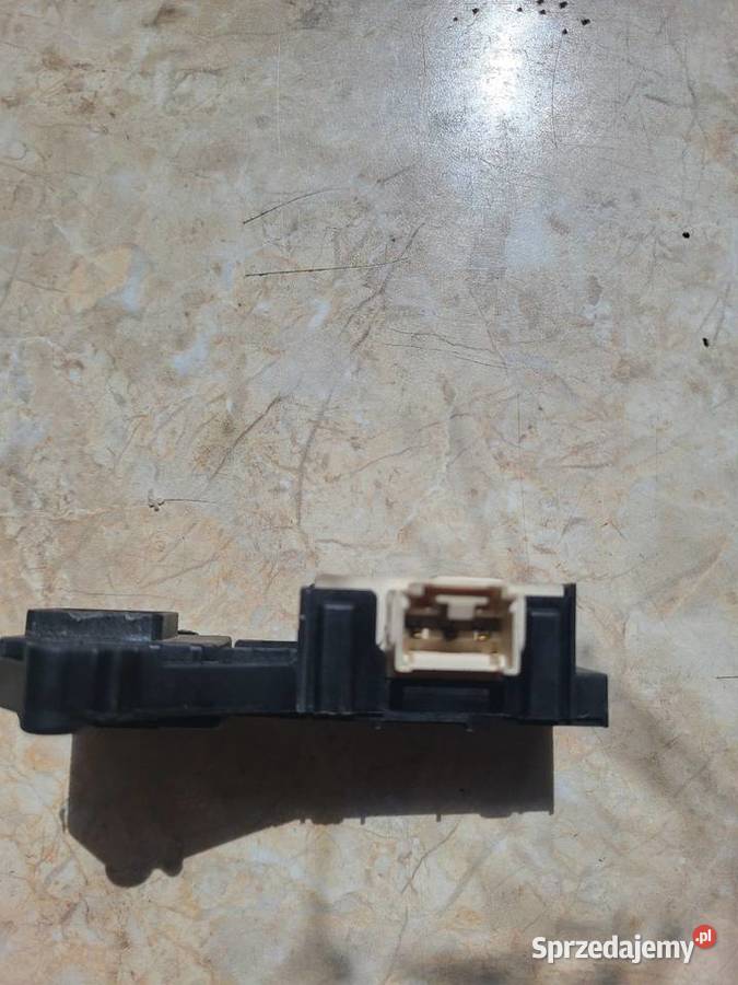 Whirlpool AWOD 6104D zamek drzwi Zamość