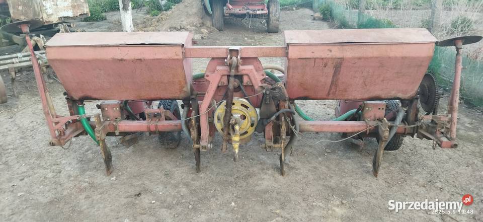 Siewnik do kukurydzy Ligota Wielka