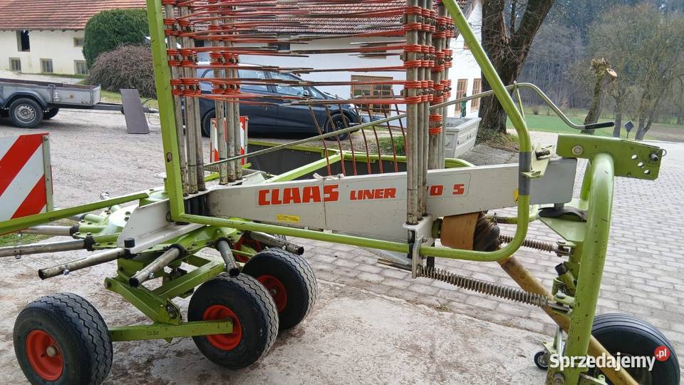 Zgrabiarka Claas 46m Wiśniowa