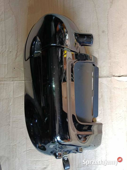 Harley 082013 gołębnik prawy osłona Trzciana