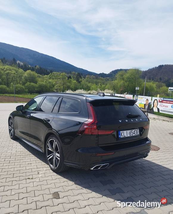 Volvo V60 T8 Rdesign Plugin hybrid 2019r czarny małopolskie Kasina Wielka sprzedam