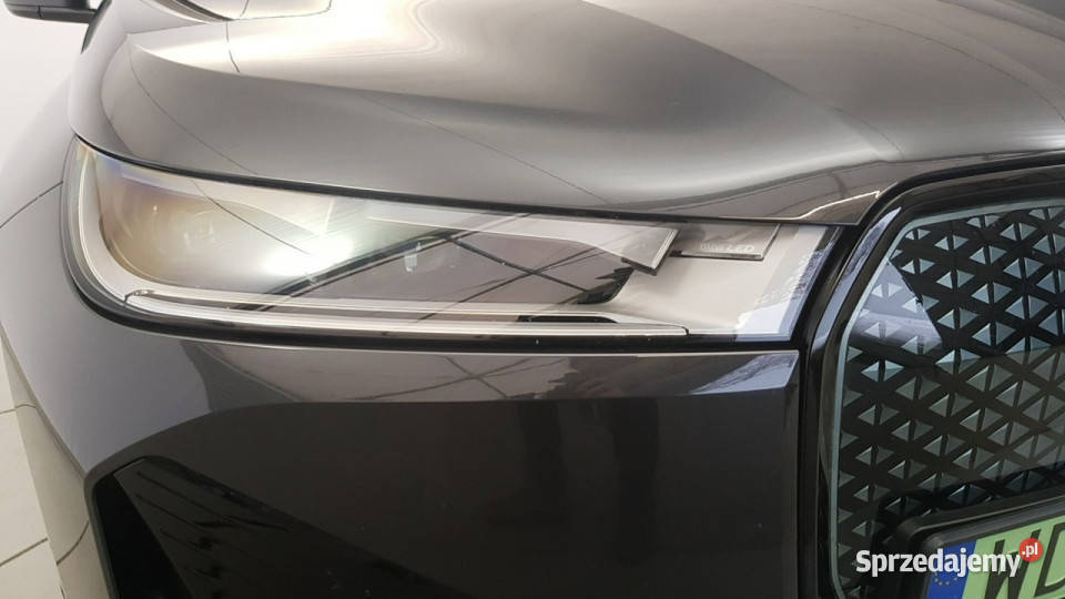 BMW iX xDrive40 766kWh Z Polskiego Salonu elektryczne lusterka Warszawa sprzedam