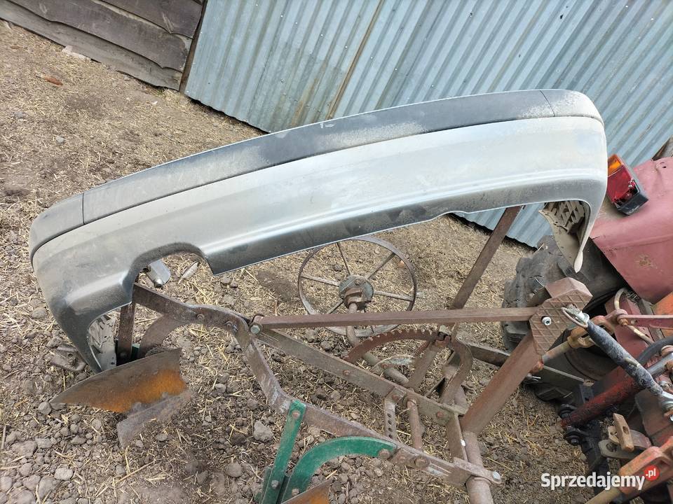 AUDI 80 B4 AUDI 80B4 ZDERZAK TYŁ TYLNY