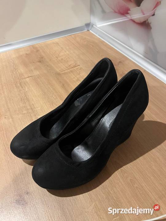Piękne eleganckie czarne koturny 41 Gdańsk