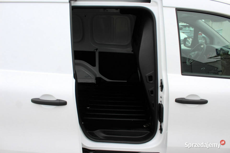 Mercedes Citan 3osob 110CDI Kamera AndroidApple
