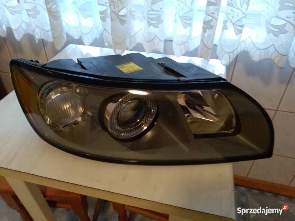 Sprzedam lampy Volvo lewa prawa Chojnice