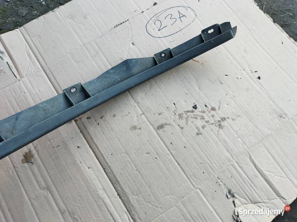 NISSAN TERRANO 2 NAKŁADKA LISTWA BŁOTNIKA Kamień-Kolonia