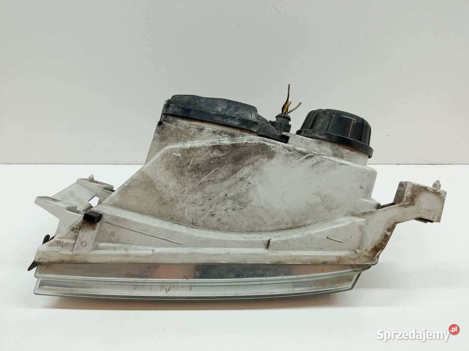 LAMPA PRZÓD PRAWA EU LIFT 1U1941016E Skoda Lampy przednie