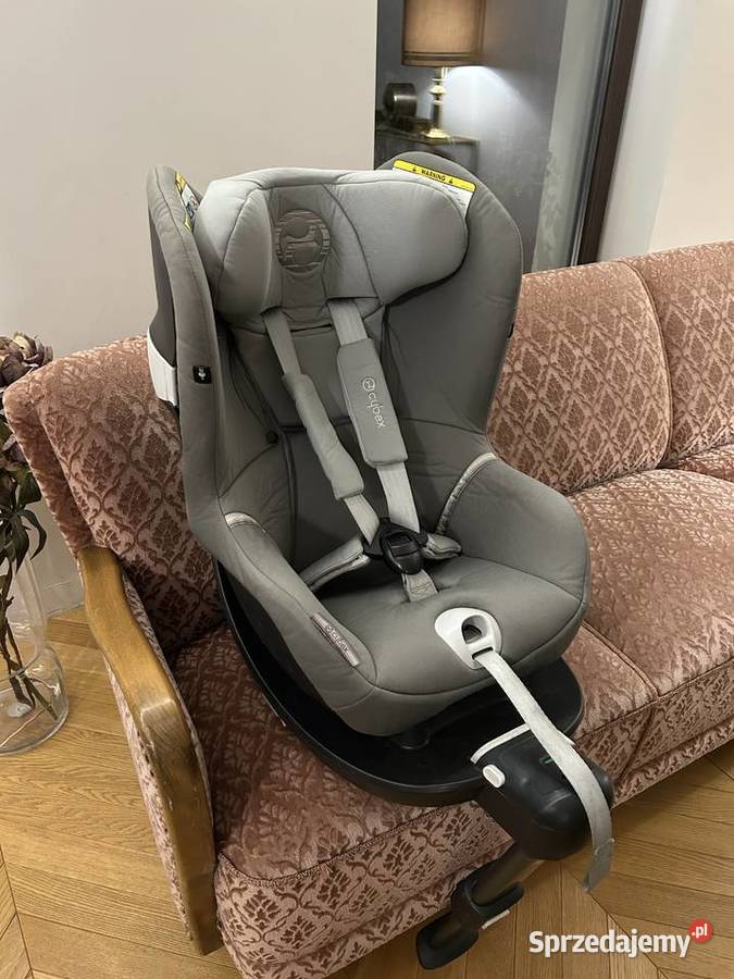 Fotelik samochodowy z bazą Cybex Sirona M2 isize Elbląg sprzedam