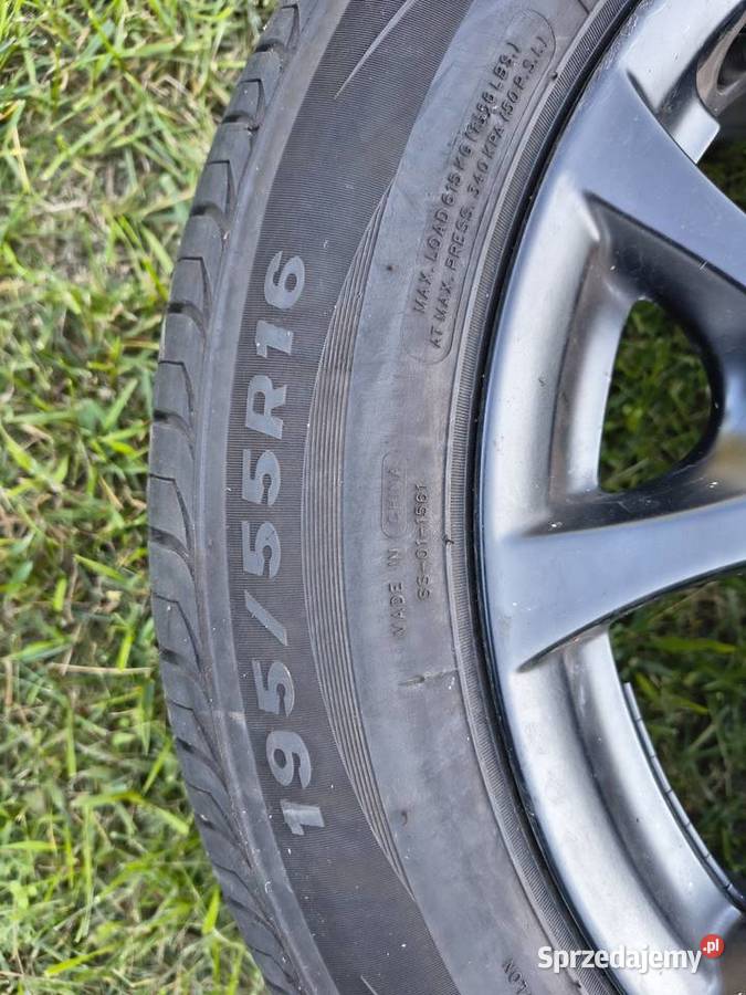 Koła aluminiowe z Alfy Romeo MiTo opony letnie łódzkie Uniejów sprzedam
