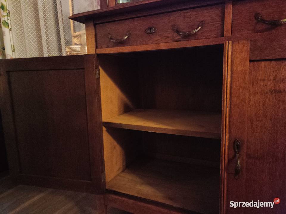Kredens drewniany przeszklone gablotki lustro Rzeszów