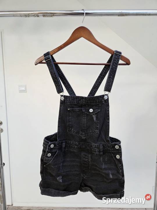 Jeansowe shorty ogrodniczki Bershka bawełna Liszki