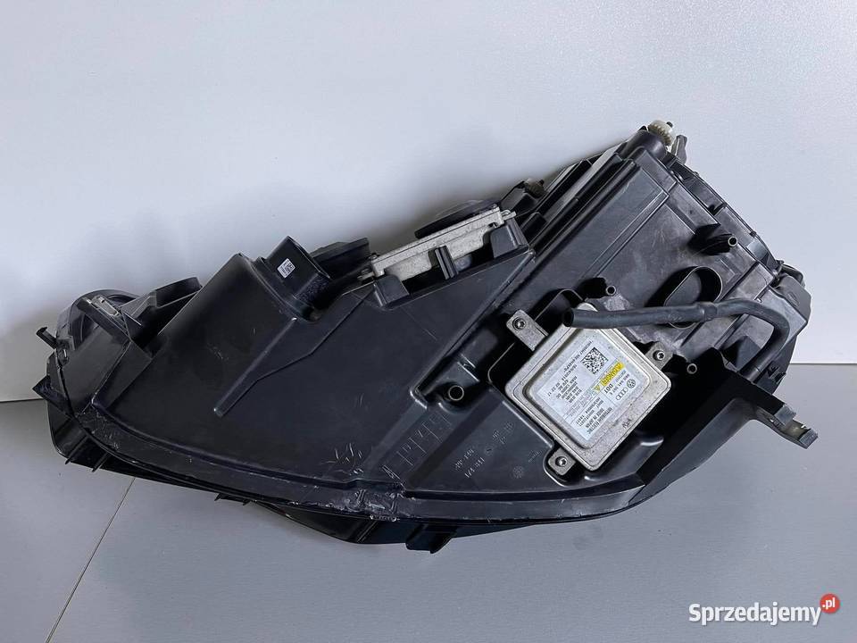 AUDI A6 C7 BIXENON PRAWA LAMPA PRZÓD STAN Ostroróg sprzedam