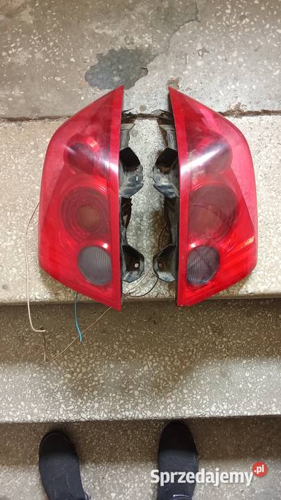 Reflektory tylnie łódzkie sprzedam