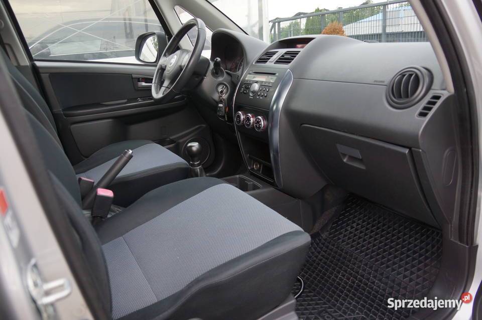 Fiat Sedici 16 Benzyna 107 4x4 Klimatronic Hak kurtyny powietrzne Sedici Nowy Sącz