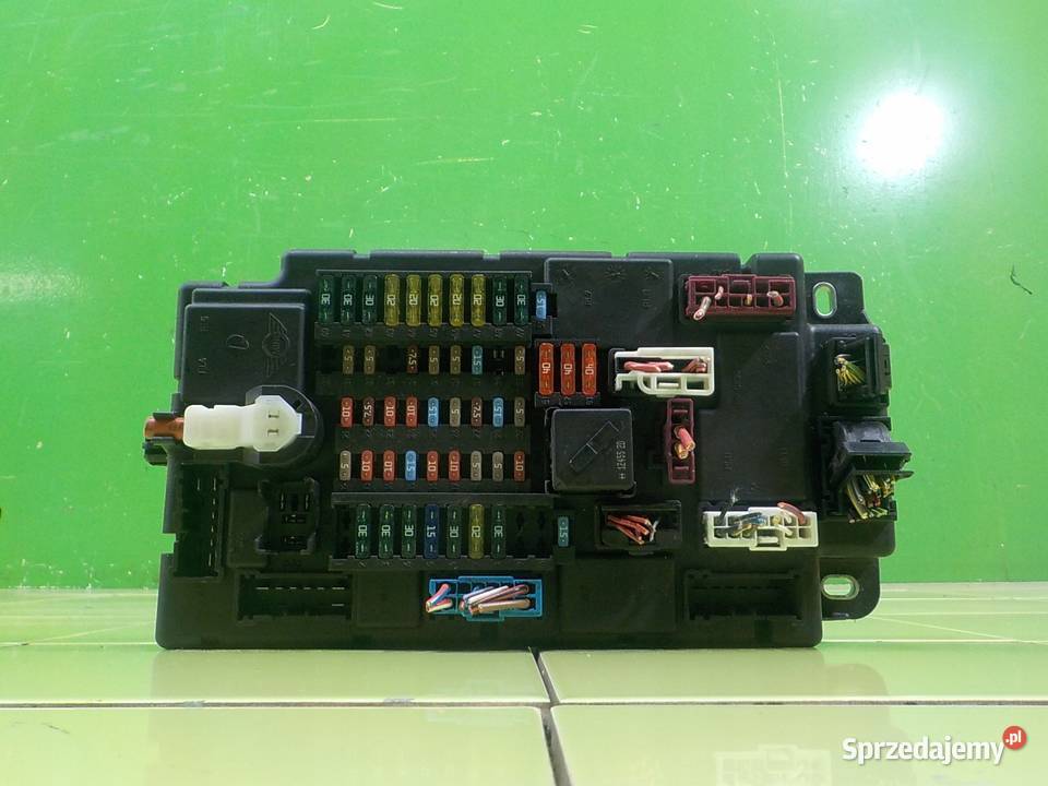 MINI COOPER ONE R56 II 13r skrzynka