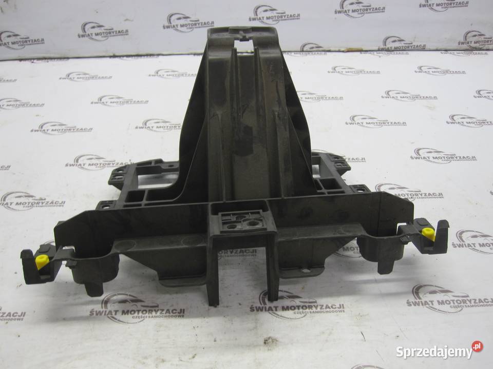 OPEL CORSA E 17r uchwyt mocowanie radia 39131101 osobowe