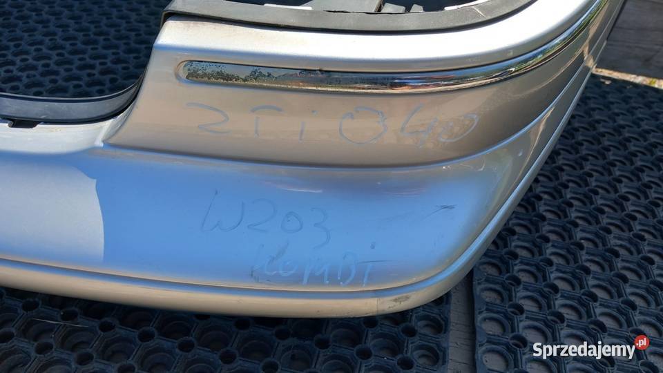 MERCEDES W203 KOMBI ZDERZAK TYŁ AVANGARDE Zbierkowo sprzedam