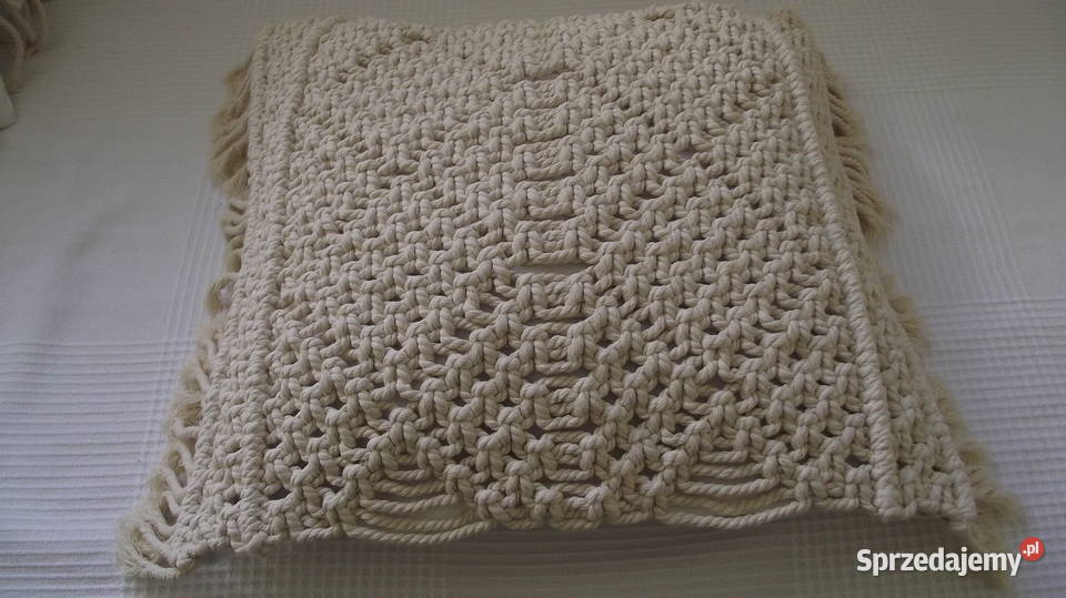 Poszewka makrama Leźnica Wielka-Osiedle