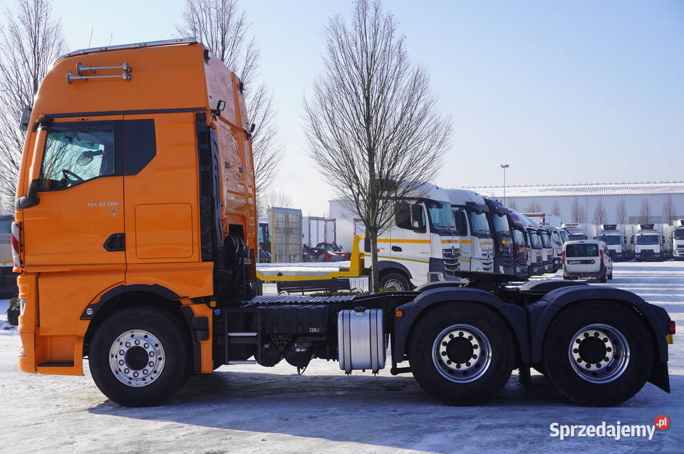 Ciągnik siodłowy MAN TGX 33580 6x4 DMC 70000 Kraków