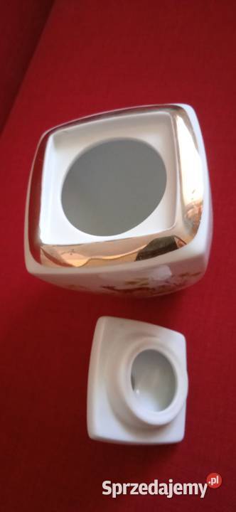 Mała cukiernica porcelanowa Karolina dolnośląskie Świdnica