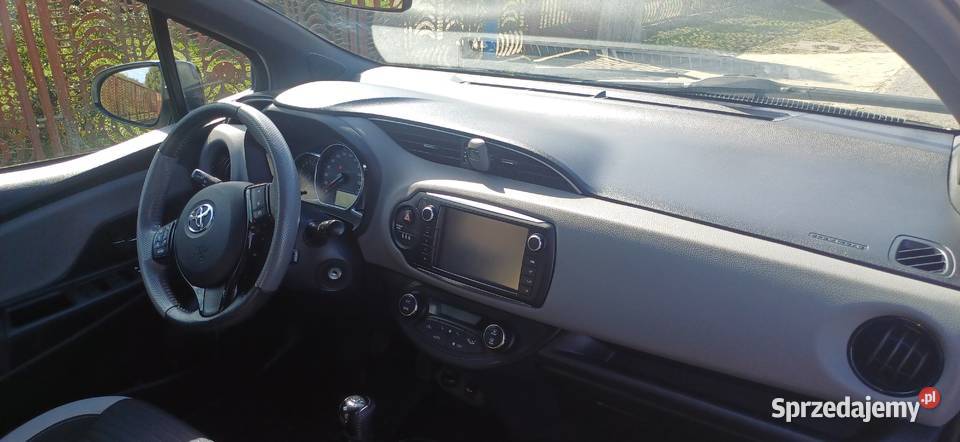 TOYOTA YARIS WERSJA SELECTION 96000km Jastrząb