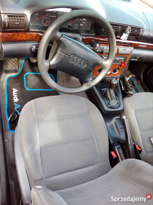 Audi a4 b5 26 v6 150 quattro benzyna Olsztyn