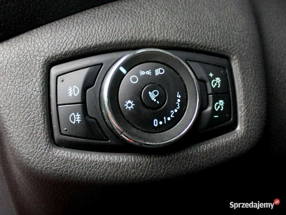 Ford Tourneo Connect 15 D 120 6 Biegów KLIMA czerwony Zielenin sprzedam
