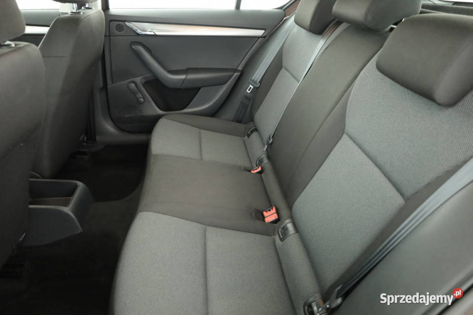 Skoda Octavia 12 TSI Rok produkcji 2013 mazowieckie Piaseczno